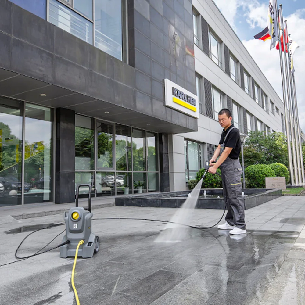 Karcher HD 4/8 Classic мойка высокого давления 1.520-974.0