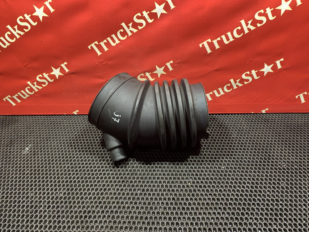 Патрубок воздушного фильтра 2023г.