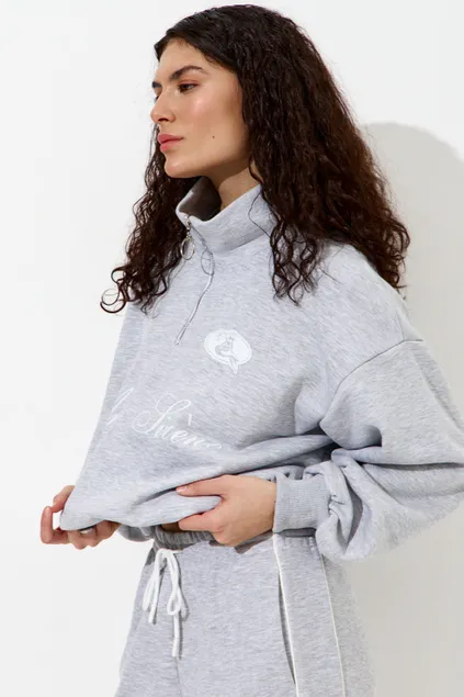 Олимпийка с короткой молнией 