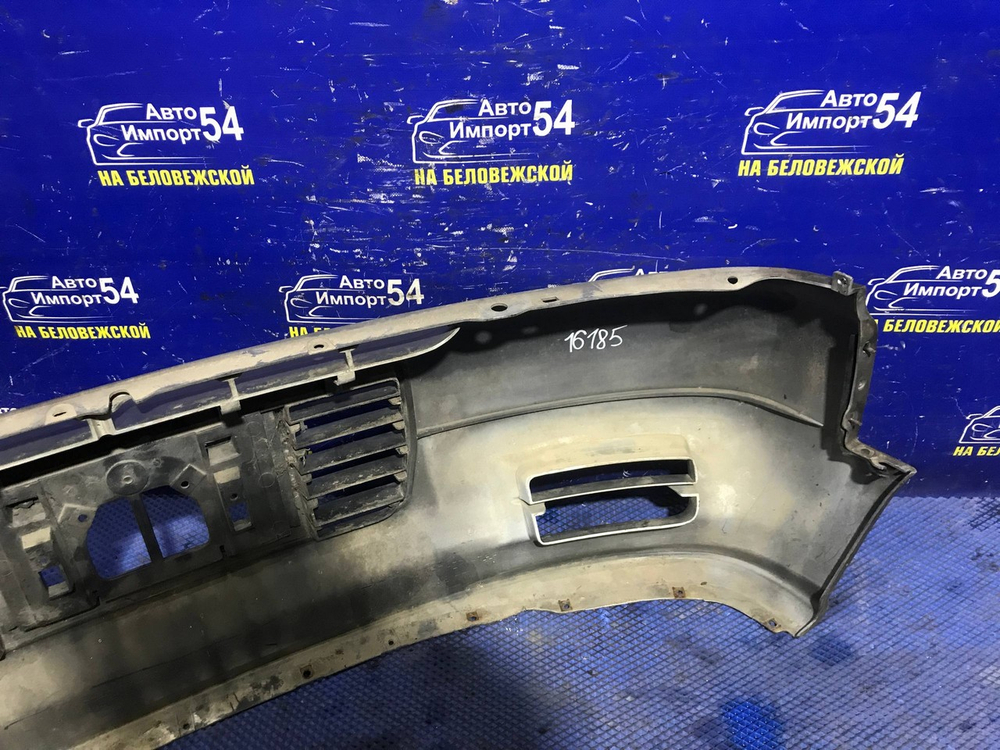 Бампер передний NISSAN ELGRAND 1997-2000