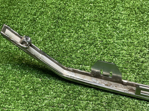 Молдинг переднего бампера Geely Atlas Pro (21-25)