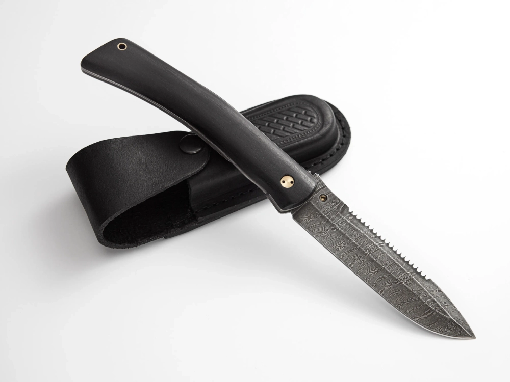 Складной нож "Скелетон", дамасская сталь, рукоять черный мореный граб