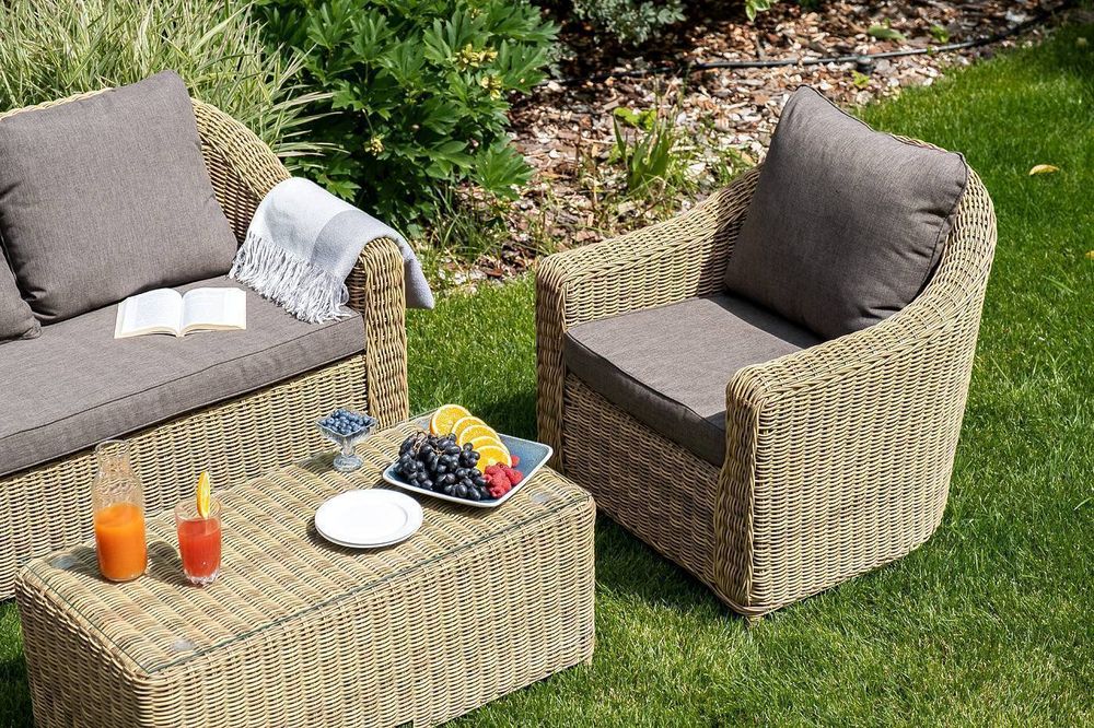 "Кон Панна" столик журнальный из искусственного ротанга, цвет соломенный