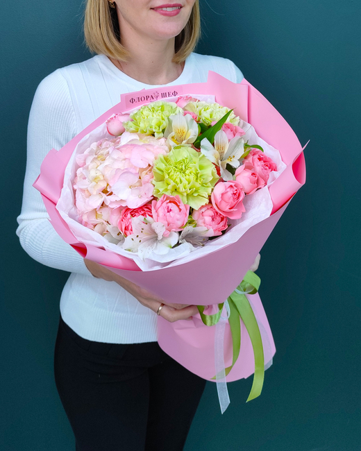 Нежный авторский букет(00380)