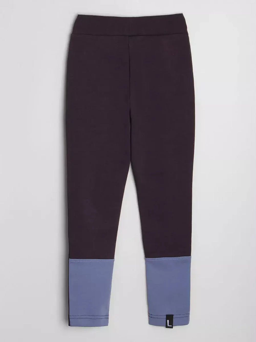 Костюм для девочки спортивный на осень