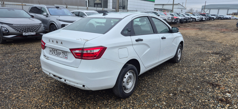 LADA VESTA Седан Comfort 24 1.8 122hp AT
