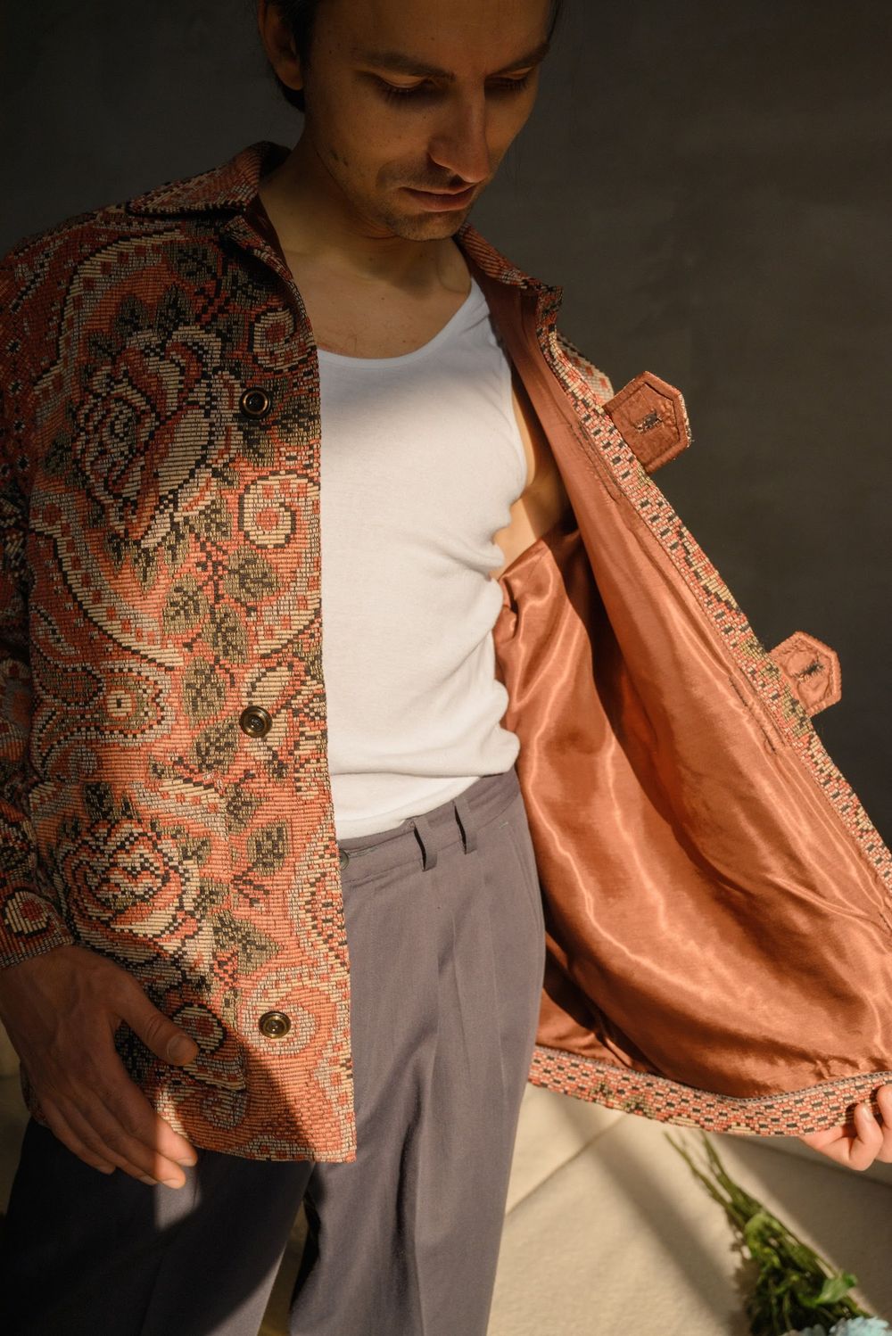 Купить Куртка Soeurs с Крупными Розами/Big Red Roses Jacket бордовая Куртка Soeurs с Крупными Розами/Big Red Roses Jacket бордовая