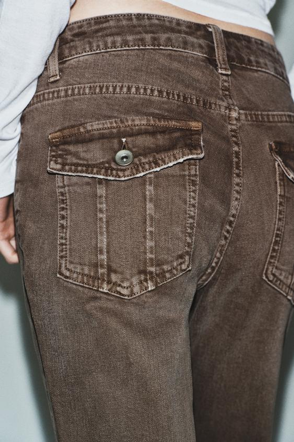 ZARA ДЖИНСЫ TRF BOOTCUT С НИЗКОЙ ПОСАДКОЙ, КОРИЧНЕВЫЙ