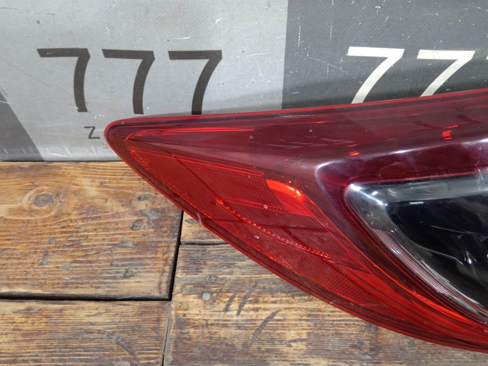 Фонарь зaдний левый Mazda CX-5 1 (KE) 11-17 Б/У Оригинал KD5451160