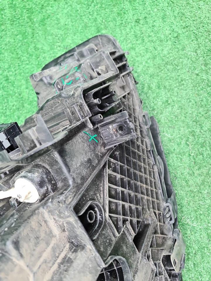 Фара левая BMW 5er G30 (2020-2023) LED