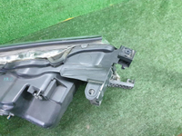 Фара левая Toyota Land Cruiser 200 (2015-2021) LED