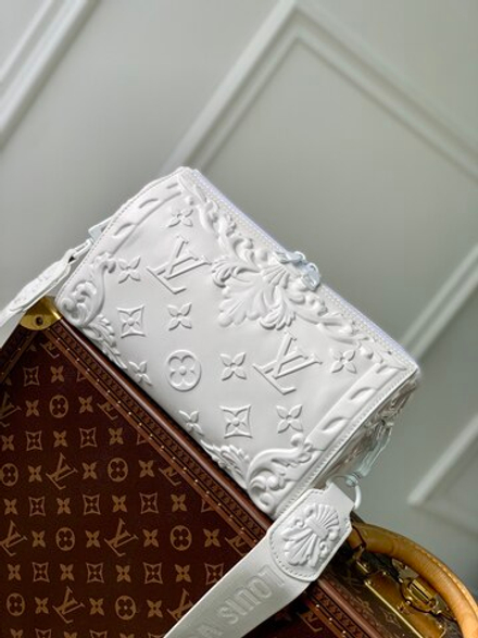 Louis Vuitton City Keepall 27 cm