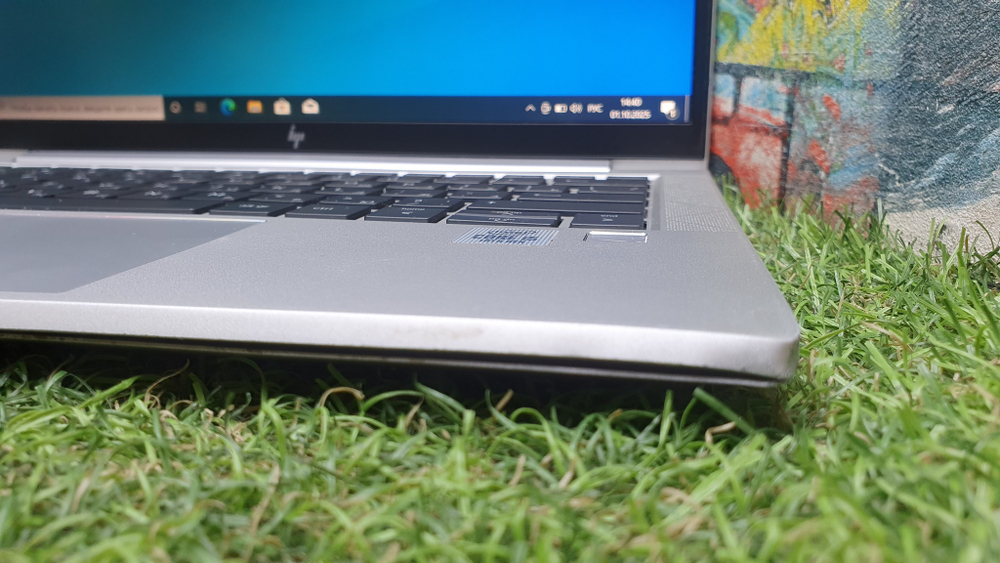 Ноутбук HP i5-10/8Gb/FHD