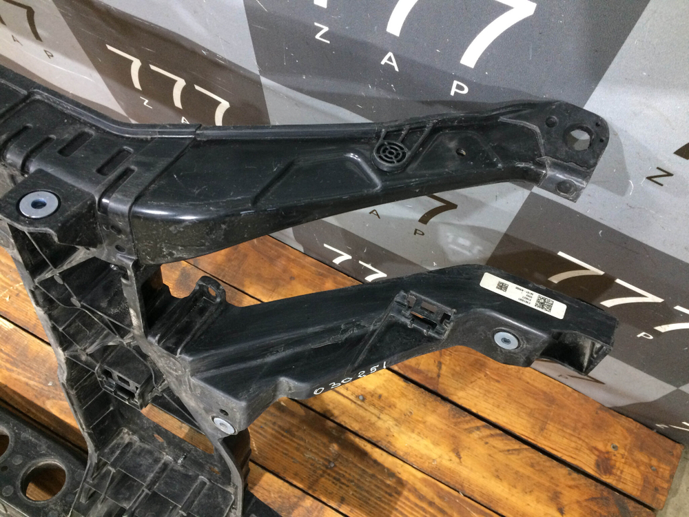 Панель передняя Hyundai Tucson 4 20-нв Б/У Оригинал 64101N9000