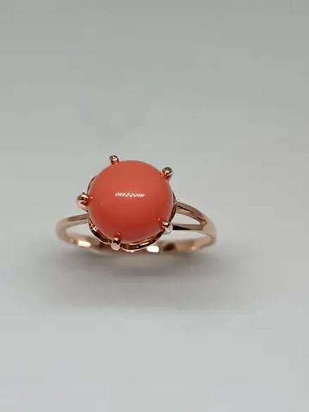 Кольцо бижутерное с кораллом прессованным