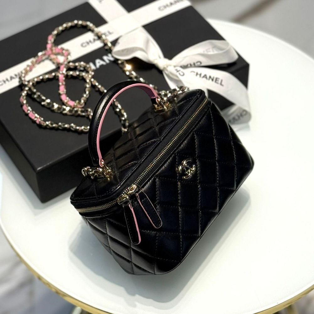 Сумка CHANEL