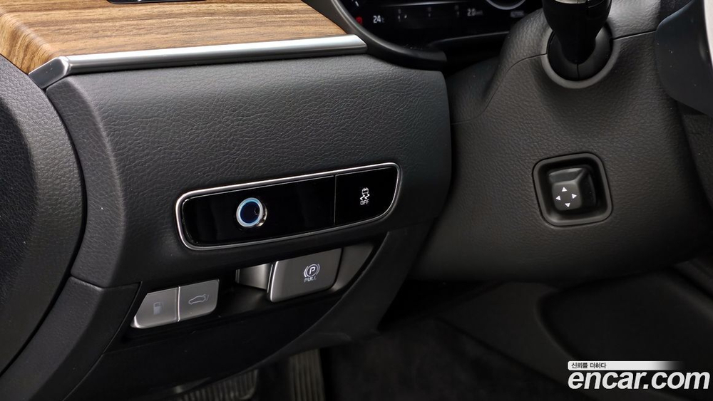 Kia The New K9 (Quoris/K900) 2 Generation 3.8 GDI AWD (12.2021)