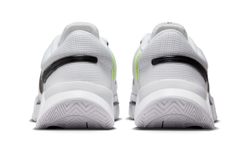 Мужские кроссовки теннисные Nike Zoom GP Challenge 1 - white/black-white