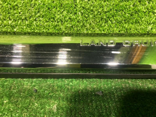 Накладка двери задняя левая Toyota Land Cruiser 200 (2015-2021)