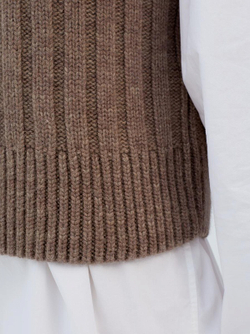 Жилет НК816-29 т. бежевый