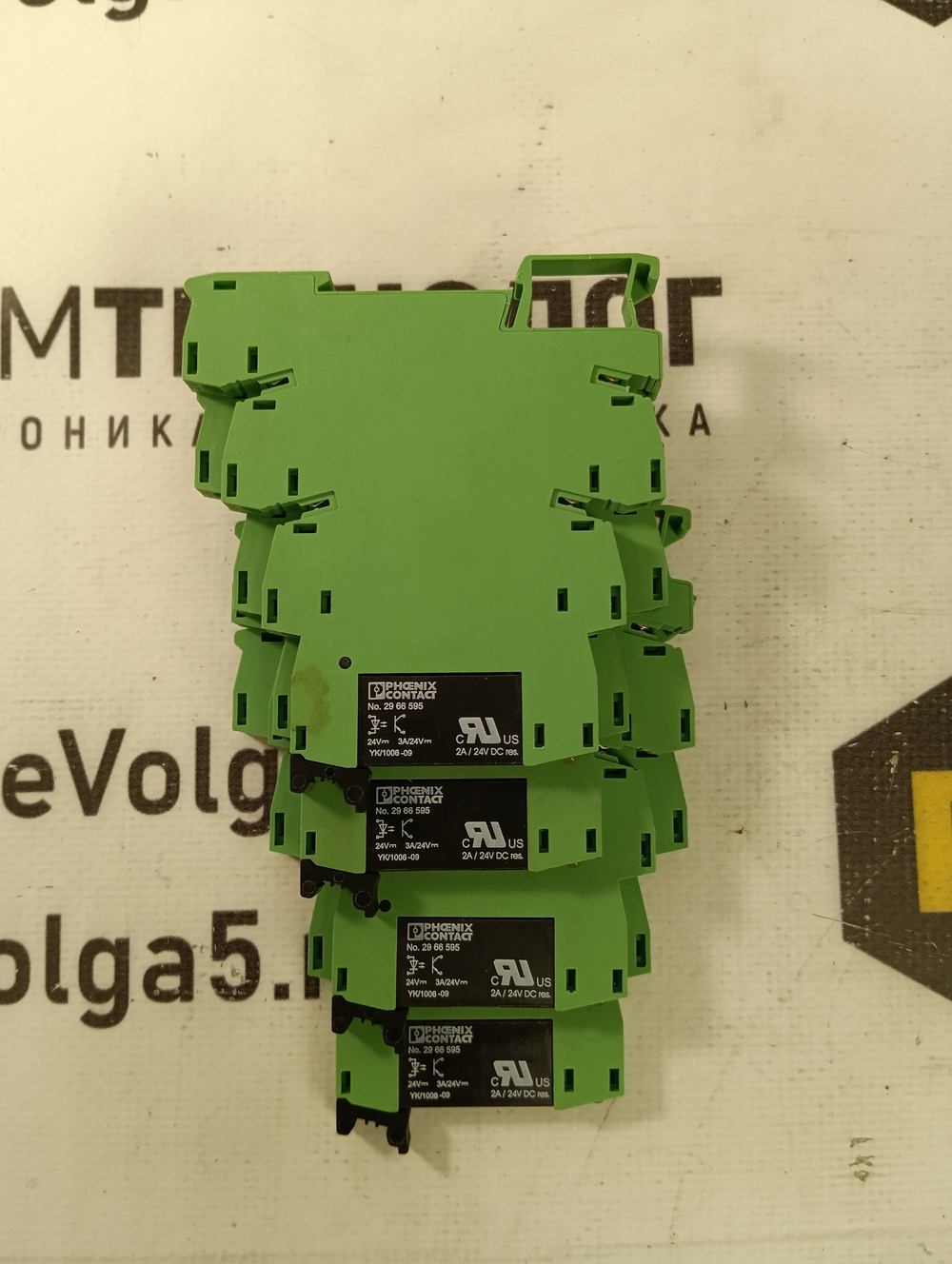 Phoenix Contact PLC-BSC- 24DC21 с хранения