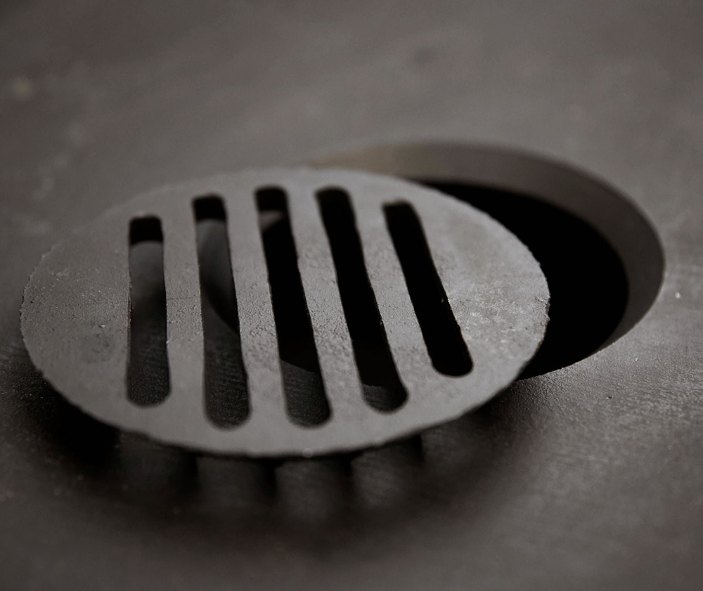 Чугунная костровая чаша CONCRETIKA D80Z с зольником