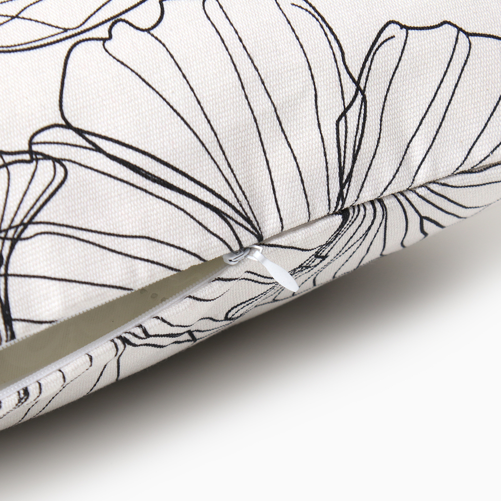 Наволочка декоративная Чёрные цветы, 40 х 40 см, 100% хлопок