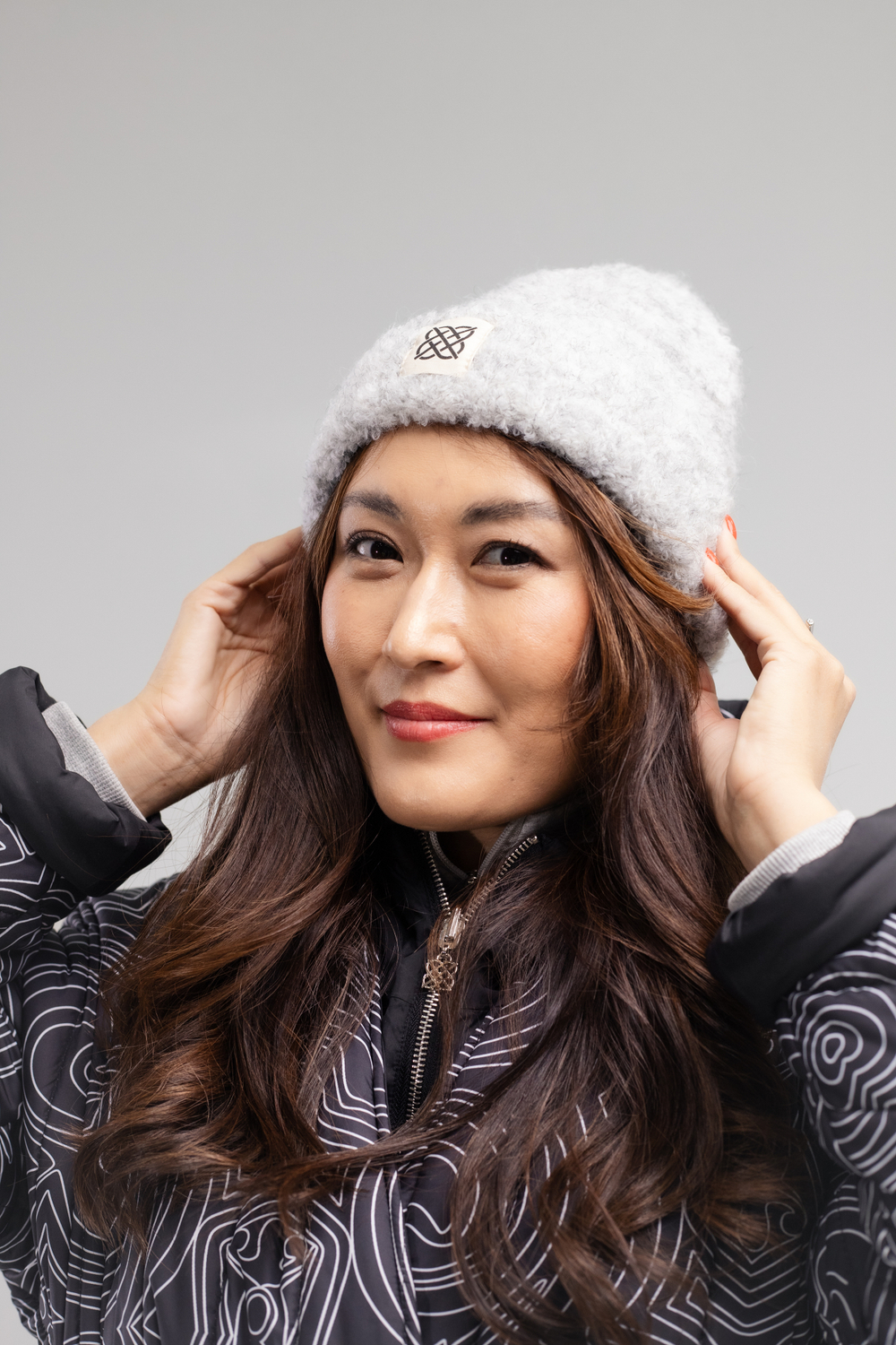 Шапка и шарф (в коробке)