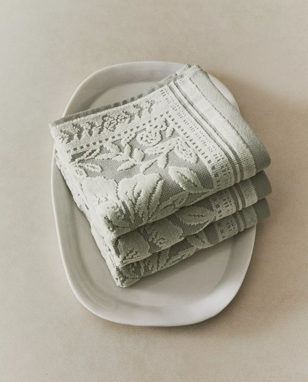 Zara Home - Набор жаккардовых велюровых полотенец для рук (3 шт.), зеленый, 30х30 см