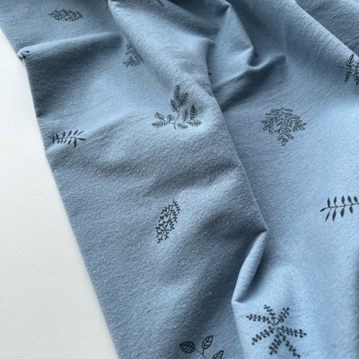 Фланель Папоротник на пыльном дениме