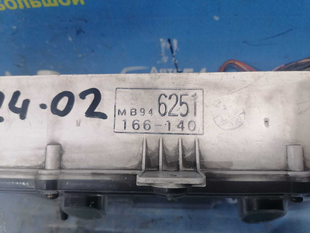 Щиток приборов MITSUBISHI PAJERO 1994