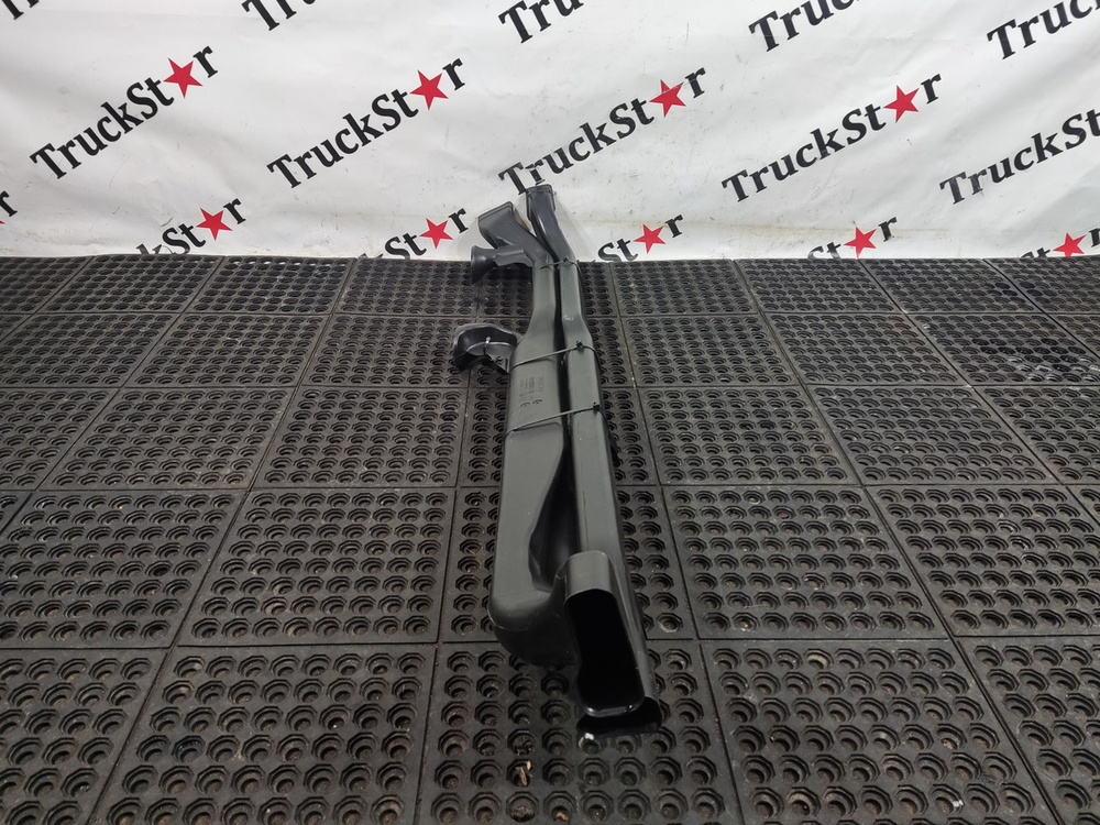 Воздуховод отопителя