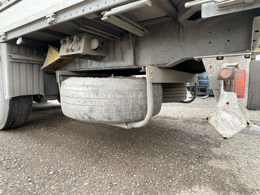 HASTRAILER HASLINER Полуприцеп шторный 3 оси 06