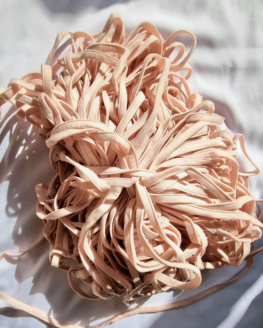 Туннельная лента серебристый пион одношовная