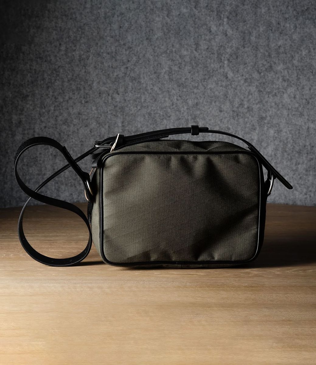 Hard Graft Regular Crossbody Bag Forest — наплечная сумка
