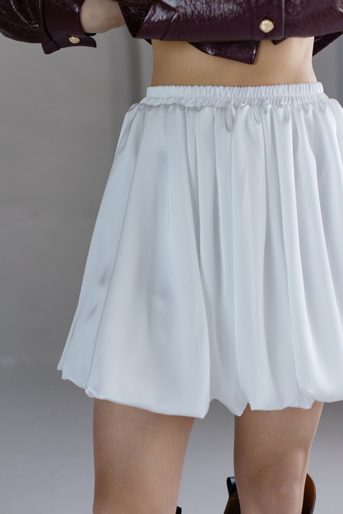 Юбка из шелка баллон мини молочная