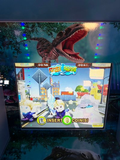 Тир с шариками "Мир динозавров"