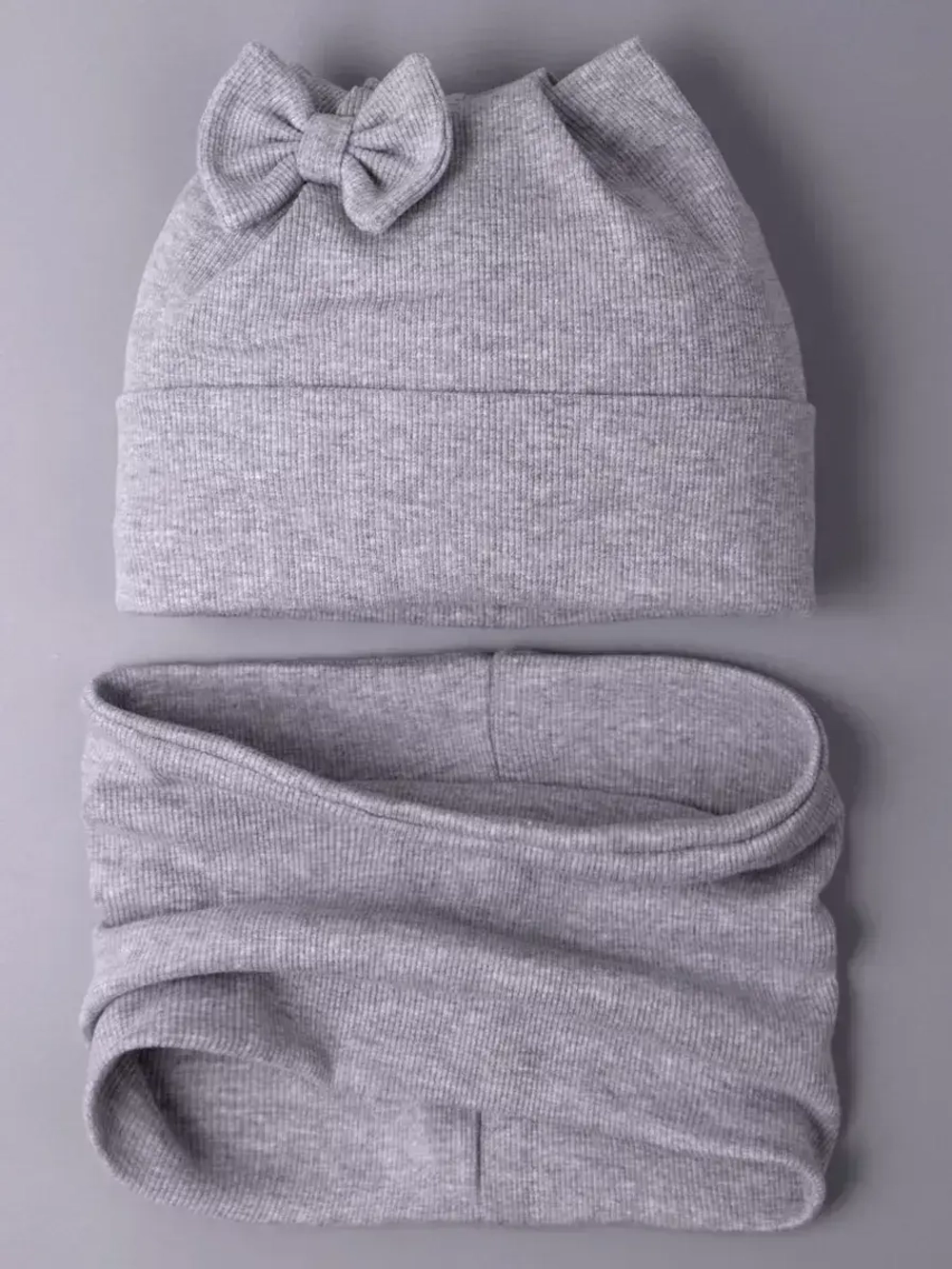 Шапка для девочки осенняя с ушками и снуд