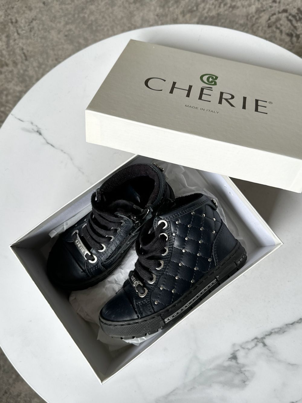 Кожаные кеды Cherie, 23