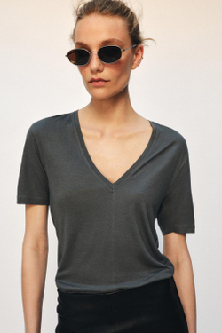 ZARA ФУТБОЛКА С V-ОБРАЗНЫМ ВЫРЕЗОМ, ТЕМНЫЙ СВИНЕЦ