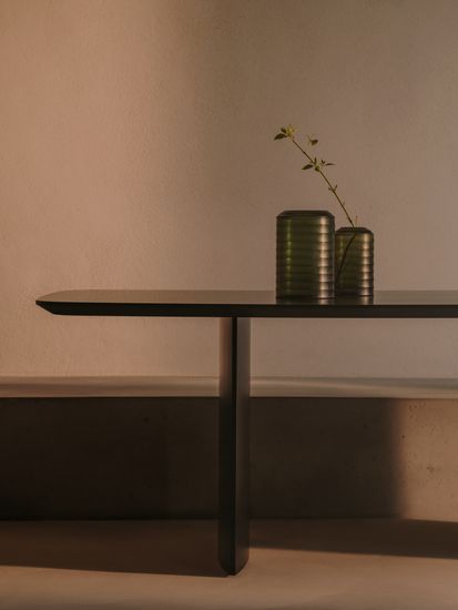 Стол из лакированного МДФ Litto черный, 200 x 100