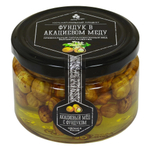 Фундук в меду