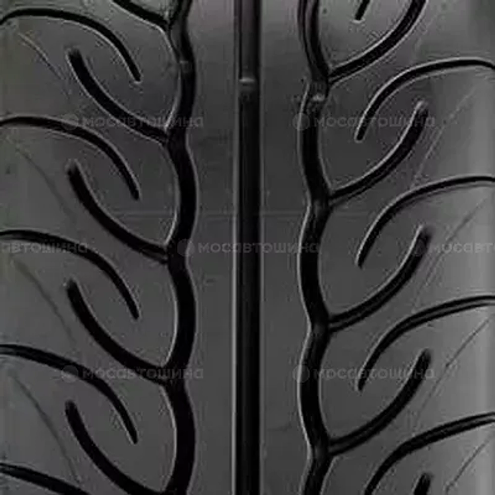 Yokohama Advan Neova AD08 245/40 R18 93W