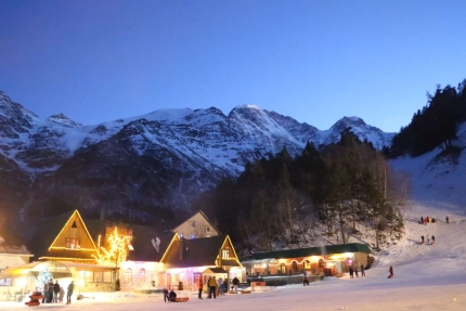 Домбай — Эльбрус (Терскол) — Домбай