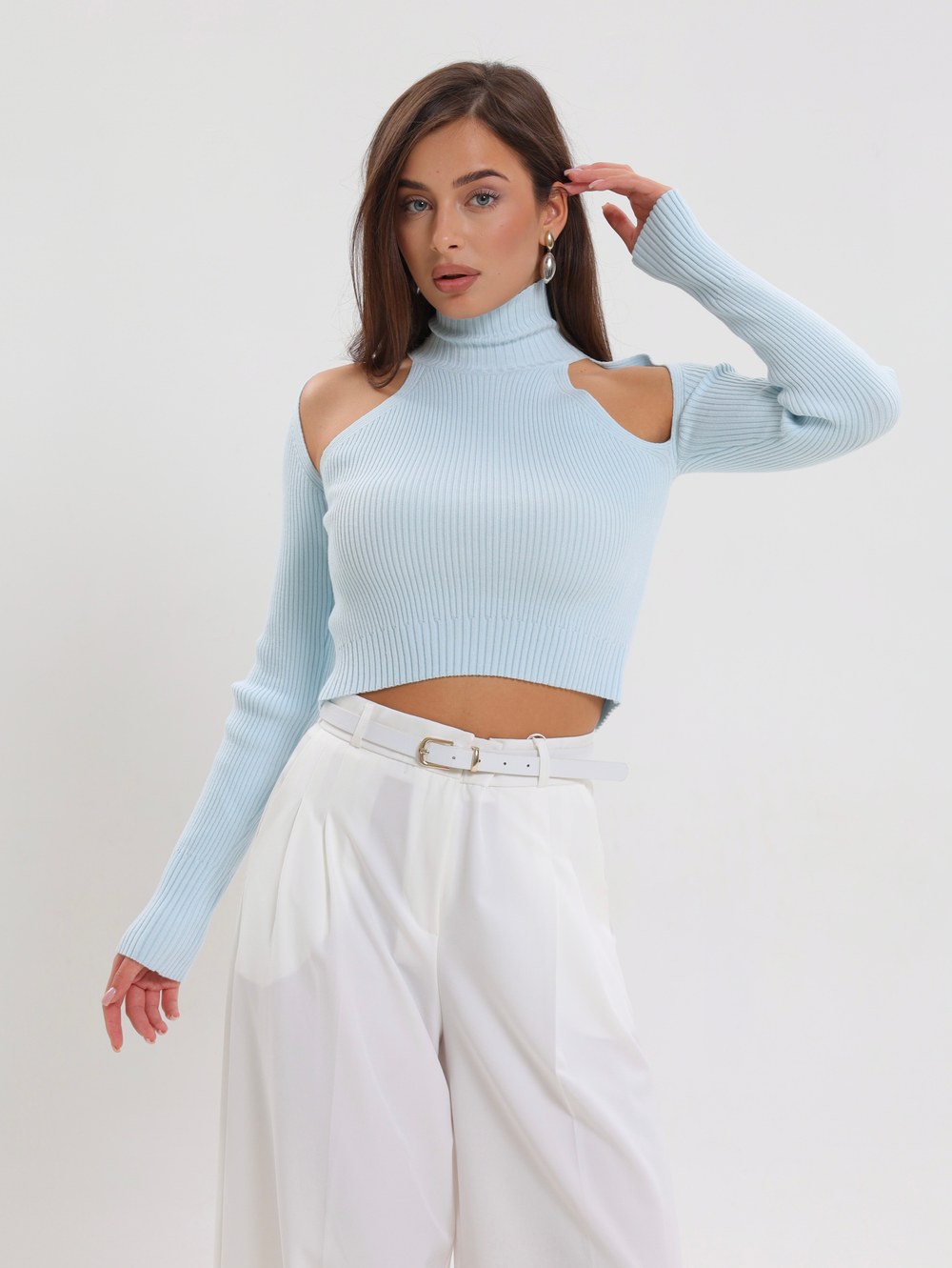 Лонгслив с двумя плечами