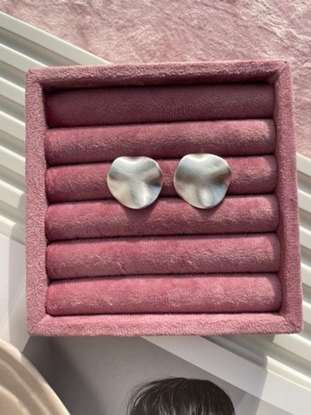 Серьги-гвоздики "Сатин. Мятый круг" 24мм (уценка)