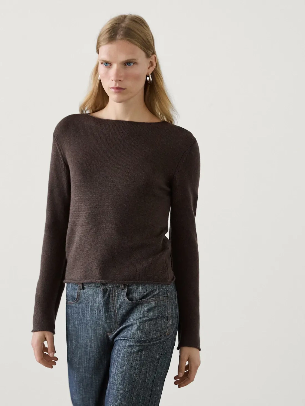 Massimo Dutti Свитер из тонкой шерсти с окантовкой, коричневый