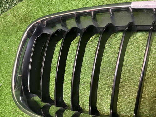 Решетка радиатора левая BMW 3er F34 (2013-2019)