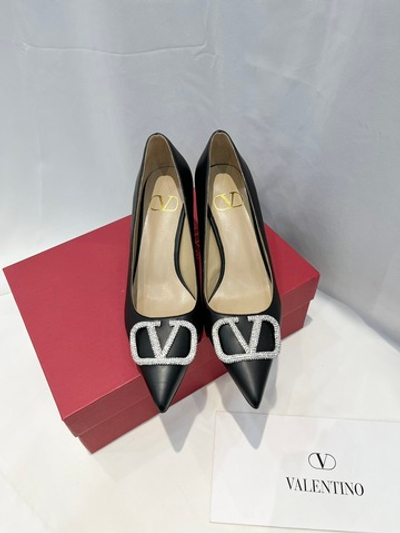 Valentino Vlogo Pump 8 cm