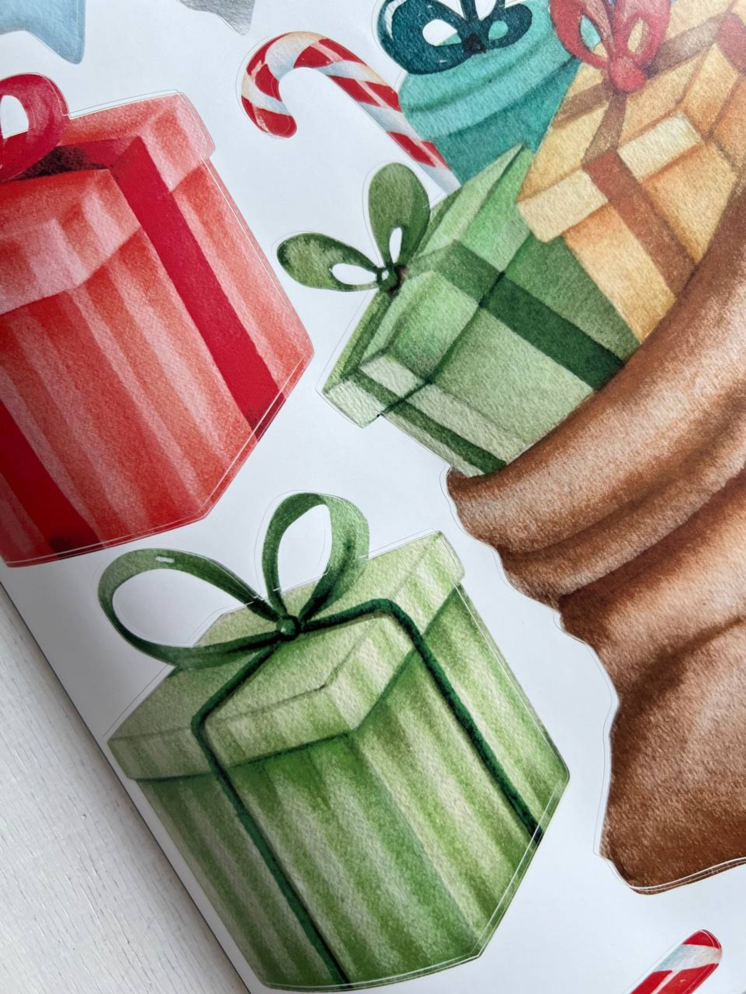 Поезд. уценка. ( двойной рез вокруг некоторых элементов + небольшой контур )